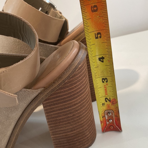 Marc Fisher buckle heeled sandal size 11 - Picture 11 of 11